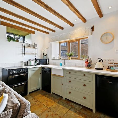 Host & Stay - Little Barn - Upper Hulme Leek Ngoại thất bức ảnh